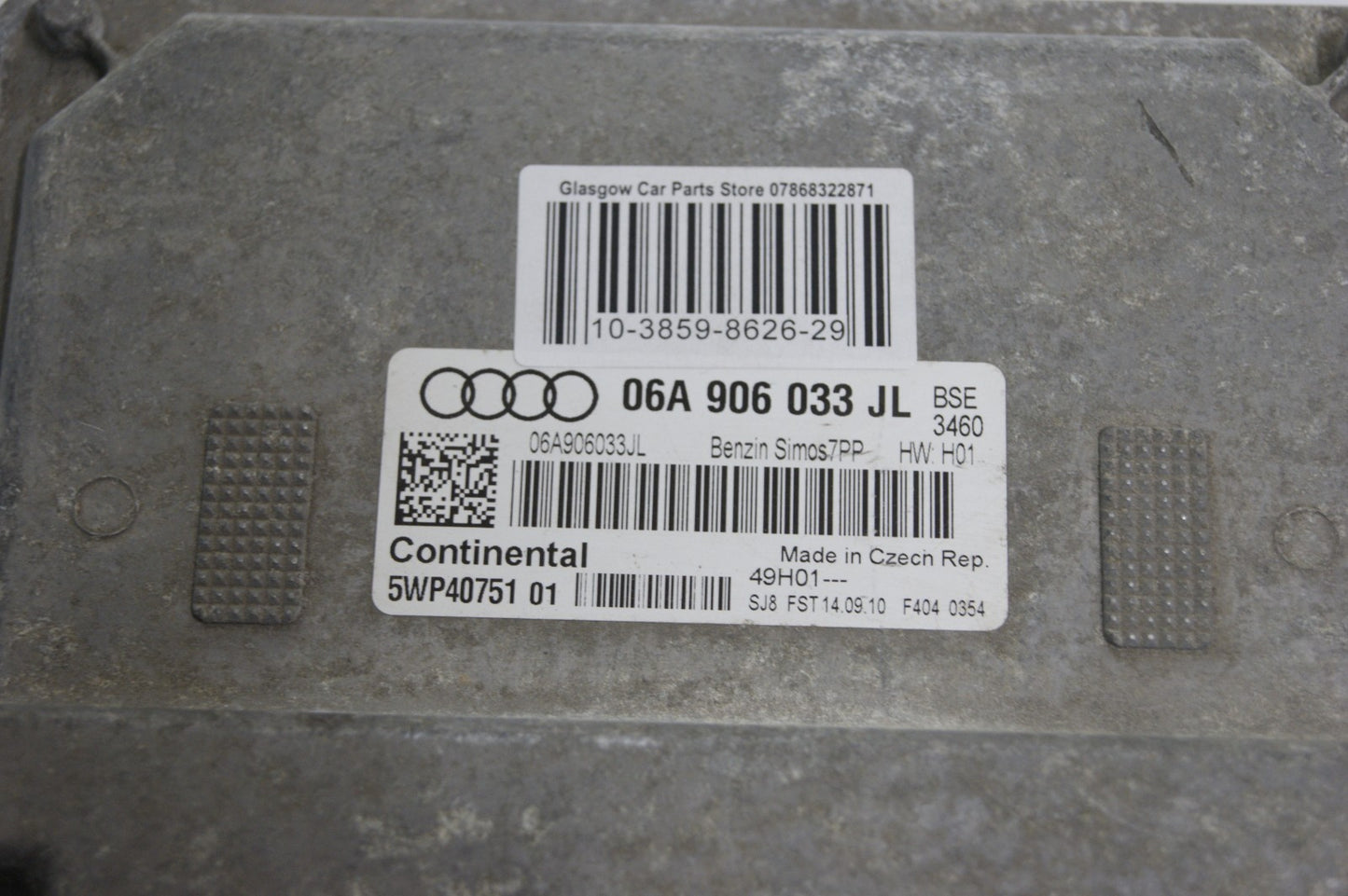 Audi A3  1.6 MPI Petrol Engine Control Unit ECU 06A906033JL CONTINENTAL ECU