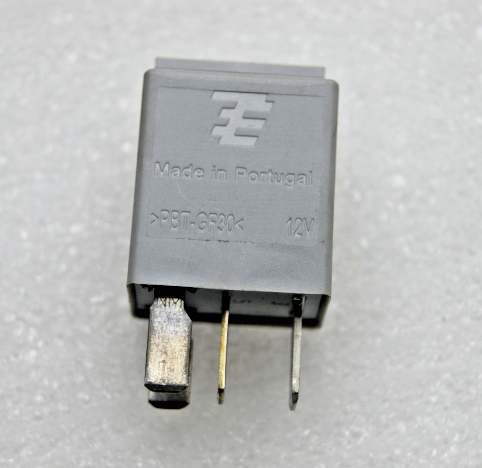 Audi VW Seat Skoda Multi-Use GREY 4 PIN Relay  1K0951253