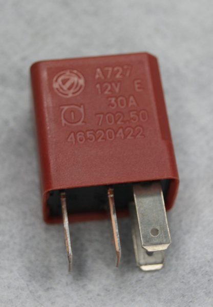 Alfa Romeo Fiat 4-Pin Multi-Use Red Relay 46520422 12V 30A A727 702.50