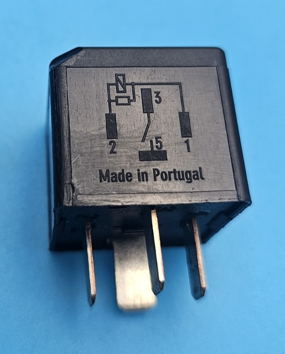 5M5T-14B192-CA FORD JAGUAR  4-PIN BLACK RELAY  V23136-B1-X66 12V 40A PA BUTZA