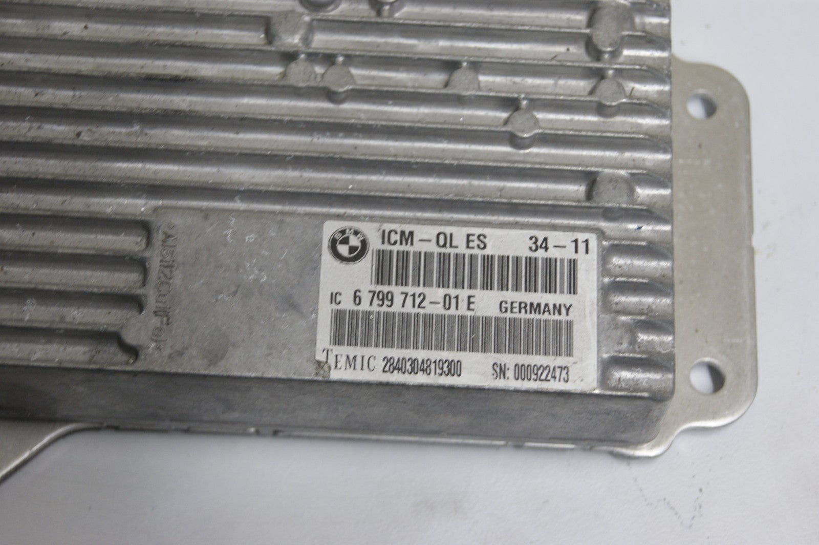 BMW 5 SERIES CONTROL MODULES UNIT 6799712-01 E