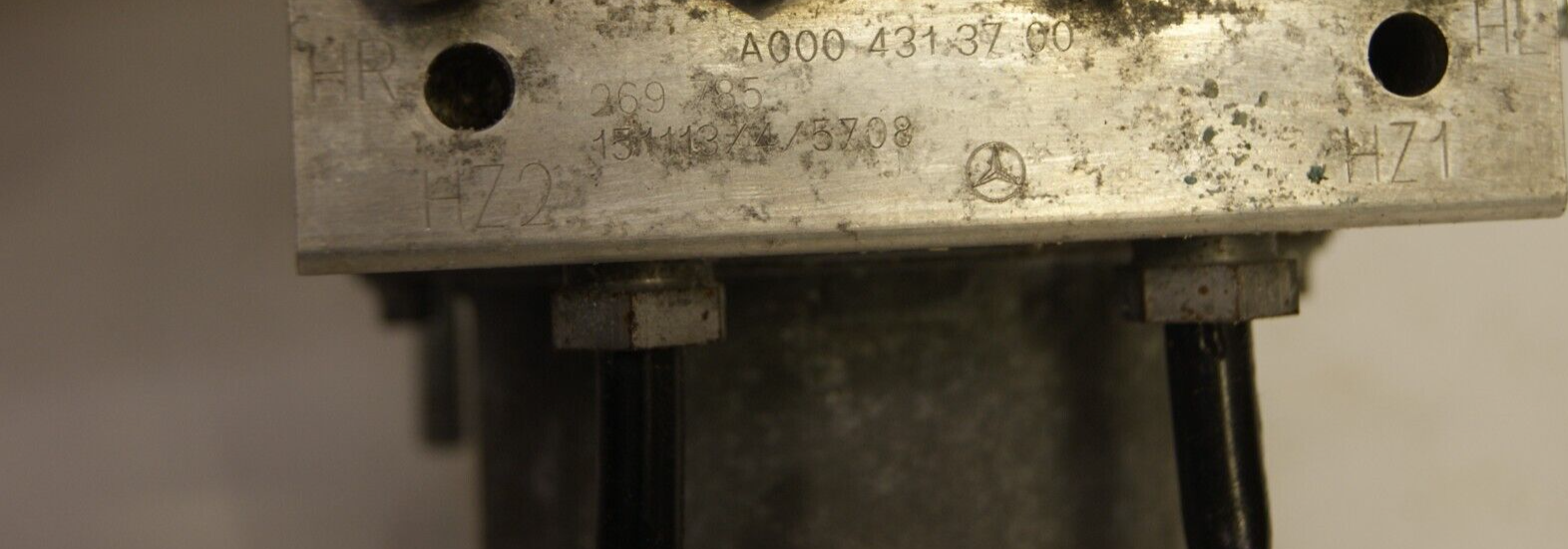 ABS PUMP 0265255976 Mercedes W246 W176 W117 A0004313700 .GLASGOW.