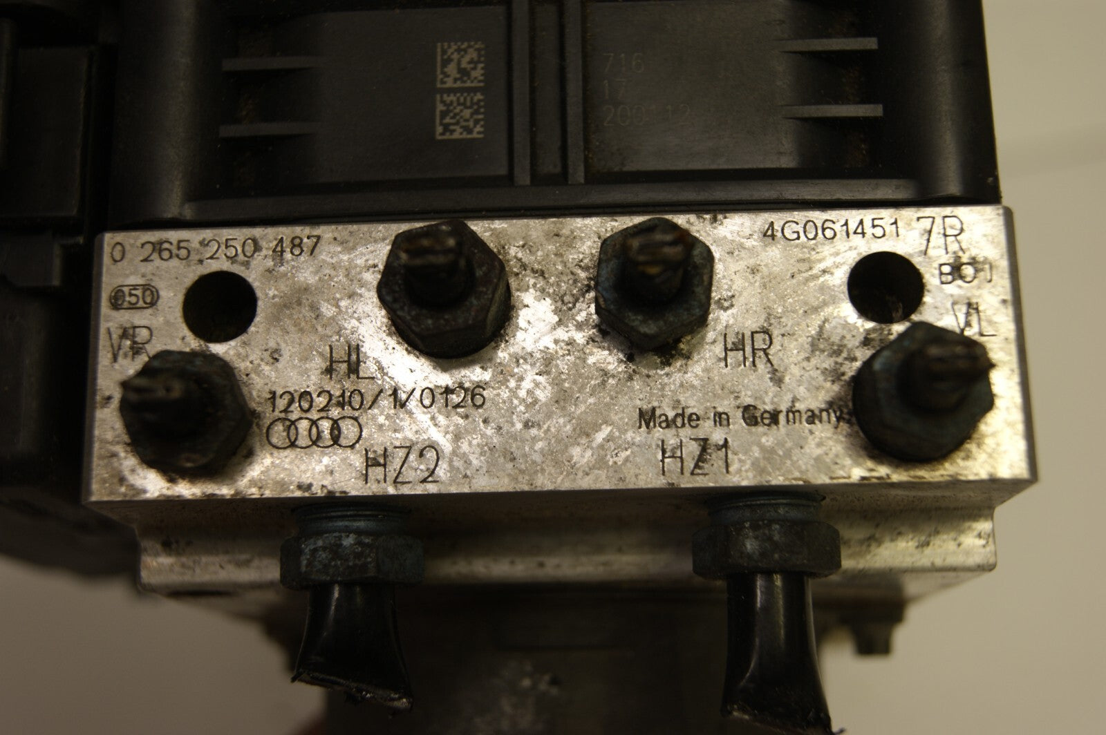 AUDI A6 C7 ABS PUMP  4G0907379H / 0265960420 .GLASGOW