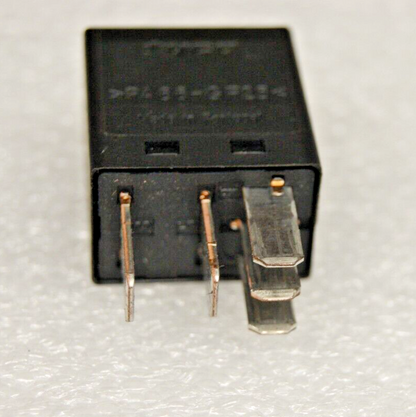 BMW  5-Pin Black Relay Wiper Motor, Fog Light 12V 20A Tyco 61361472984