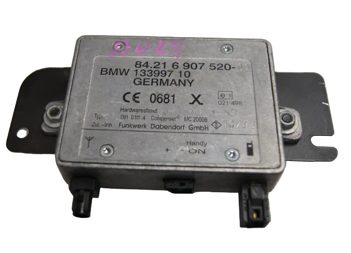 BMW 6907520 133997 10 ANTENNA RADIO SIGNAL AMPLIFIER