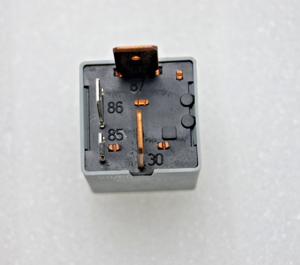Audi VW Ford 4-Pin Grey (No:167) Fuel Pump Relay 191906383C V23134-B55-X216